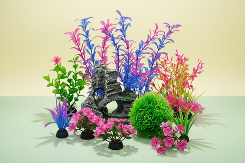 Aquarium decorations - natural arrangement